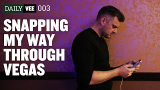 SNAPPING MY WAY THROUGH VEGAS  DailyVee 003 [upl. by Sigmund]