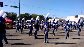 2015 Sapulpa HS Marching Band  Henryetta Parade [upl. by Haleelahk]