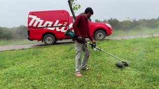 Testing DUX60 Makita Multi Function Power Head with Grass Trimmer Attachment [upl. by Chen735]