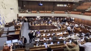 El Parlamento israelí aprueba su disolución y convoca nuevas elecciones [upl. by Hobbs42]