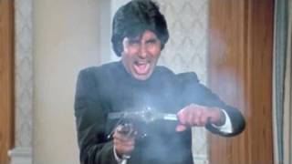 Amitabh Bachchan kills Kader Khan  Inquilaab  Action Scene 2021 [upl. by Natalia646]