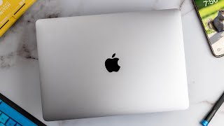 YOU Should Buy the M1 MacBook Air in 2023 And Heres Why [upl. by Atinniuq49]