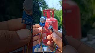 Experiment With Gas Sensor And LPG Cylinder 🔥 gassensor lpg sensor arduinosensor experiment [upl. by Ezeerb]