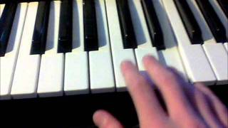 4 mots sur un piano  Tutorial Piano   Demo [upl. by Ledeen396]