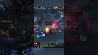 HUNTER VS SAWMAN dota2 [upl. by Marna338]