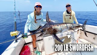 200 LB SWORDFISH 😱⚔️ GALE FORCE BOAT CATCHES FIRST SWORDFISH  Gale Force Twins [upl. by Andres746]