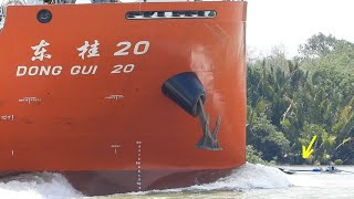 Watch Huge Container Ships Navigate Stunning 180Degree Turns [upl. by Zoltai517]