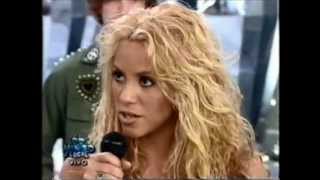 Shakira Ao Vivo no Domingo Legal 2002 Final BRASIL [upl. by Llewsor]