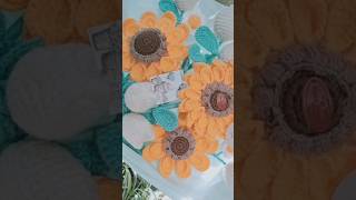 Flores a crochet🪻🍃crochet amigurumicroche manualidades shorts flowers sigueme videoshort [upl. by Notgnimer702]