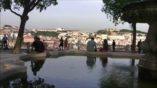 Bairro Alto Lissabon  Aussichtspunkt quotMiradouro Jardim de São Pedro de Alcântaraquot [upl. by Ragde881]