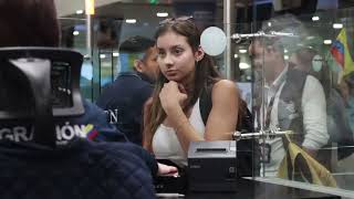 Así es una noche en el Aeropuerto El Dorado [upl. by Trebeh]