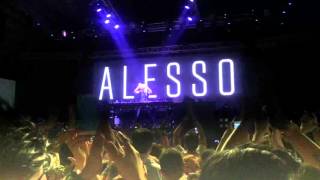 Alesso spins at The Palace Pool Club [upl. by Haven]