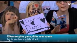 Danny Saucedo and Måns Zelmerlöw quotGröna granna sköna sanna sommarquot Live [upl. by Aikahs735]