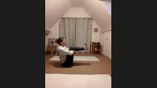 Hatha yoga  garuda asana laigle [upl. by Ettigirb]