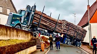 Dangerous Idiots Logging Wood Truck Fails Operator Heavy Chainsaw Machines Big Tree Cutting Skill [upl. by Ponce139]