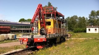 Дрезина АГВ687 в депо ТаллинВяйке  AGV687 draisine at TallinnVäike depot [upl. by Ennovyhs859]