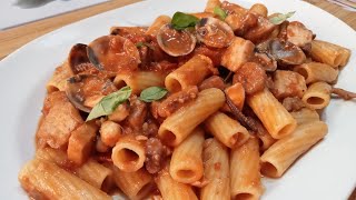 PASTA CON MISTO DI PESCE [upl. by Wurst]