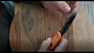 Outdoor Edge Razor Pro Knife Repair Clean Blade lock [upl. by Peednas]