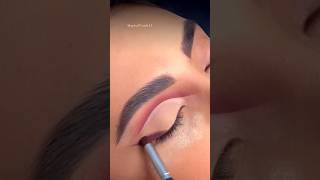 Moroccan eye makeup tutorial eyemakeup glamorouseyes makeuptutorial makeuptips cosmetics [upl. by Kellsie]