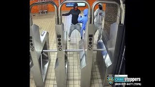 Caught On Video Man Mugged Inside Subway Station [upl. by Fraya]