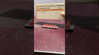 Ronemox 500 capsule health skincare medicineinfo omeed sbmedicine skin medicinejankari [upl. by Nnovahs]