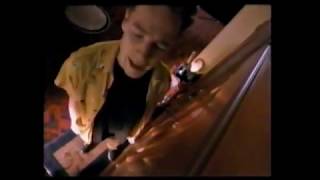 Digiorno Pizza Commercial with French Stewart 1998 [upl. by Downs]