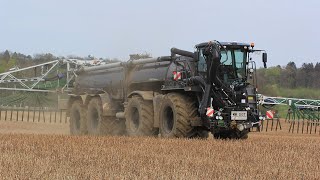 Claas XERION 4000 Saddle Trac BLACK BEAUTY  Agrarlohn Müritz  slurry application with Bauer SGT [upl. by Luanni]