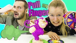 KATHI PUPST ALLES VOLL Eklige Pull My Finger Challenge mit Bean Boozled  KaanampKathi mit PupsiAffe [upl. by Dyna]