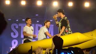 Feine Sahne Fischfilet  Mit Dir  01 2018 live  PORSCHE Arena Stuttgart [upl. by Eenoj]