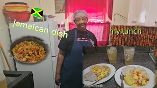 this was my lunch ackee and saltfish N dumplinyellow yam dasheen yam W pineapple drink [upl. by Anitram987]