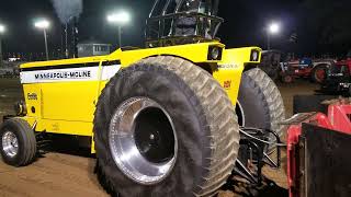 2018 Pinckneyville Threshermans reunion tractor pulls Minneapolis Moline pulling tractor [upl. by Nomzaj]