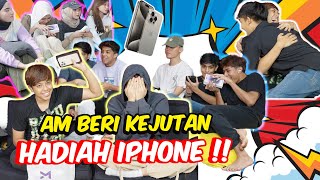 AM BERI KEJUTAN HADIAH IPHONE   HARGAI UNTUK TEAM AMZ [upl. by Tisbe]