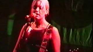 Kenickie Live at Highbury Garage  88  I Never Complain 1997 [upl. by Jun505]