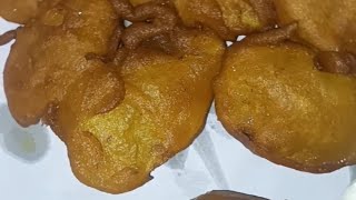 uble aur Kacche Aalu ki crispy pakaudetrending food cooking  easy recipe street food ful video [upl. by Ahtnicaj]