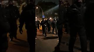 Verstärkung berlin demo polizeigewalt sonnenallee [upl. by Ponce991]