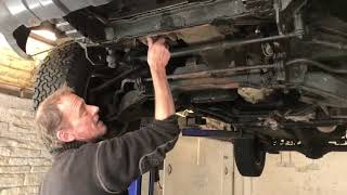 Engine Removal Advice Nissan D22NP300 [upl. by Eadwina]