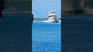 yacht gives yakers some wake kayakfishing hobiekayak fishing topsailbeach bigwater swelll [upl. by Volin]