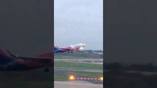 WizzAir Airbus321 Takes flight birminghamairport bhx takeoff a321 airbus321 uk [upl. by Hamrnand]