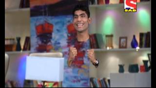 Badi Door Se Aaye Hain  Episode 38  30th July 2014 [upl. by Mitzie975]