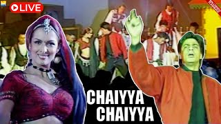 Shah Rukh Khan amp Malaika Aroras LIVE DANCE on Chaiyya Chaiyya Song from Dil Se  Throwback [upl. by Ataynek]