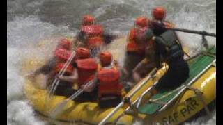 Rafting de lextreme sur le Zambeze [upl. by Eelyr329]