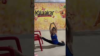 Over splitstrecting rhythmicgymnastics gymnasticscoach flexibility overstretchingytshortsviral [upl. by Nirrac]