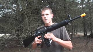 JG M16A2 Airsoft Gun Overview [upl. by Gnuhp]