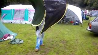 HOW TO COLLAPSE A POP UP TENT [upl. by Niliram]