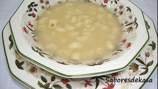 Sopa de caldo de cocido con galets tiburones [upl. by Madelina]