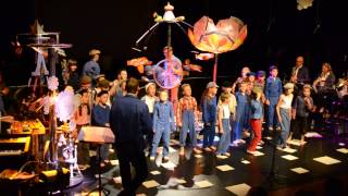 Spectacle de la chorale quotLes Babouchesquot [upl. by Cis]