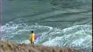 8 knot tidal currents and rips at Deception Pass [upl. by Yasui]