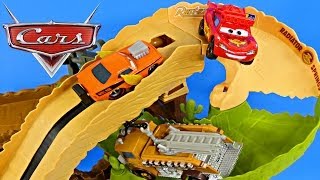 CARS Radiator Springs 500 12 OffRoad Rally Race Track Action Shifters Lightning Mcqueen Play Doh [upl. by Frankhouse472]