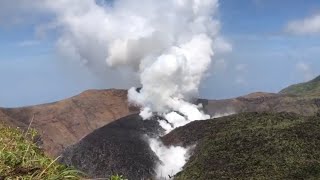 La Soufriere Eruption 8th April 2021 Climbing into the crater of an Eruption [upl. by Grondin200]