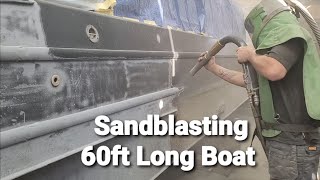 Sandblasting a 60ft Narrow boat to remove the old blacking  Canal House  Long boat sand blasting [upl. by Trotta]